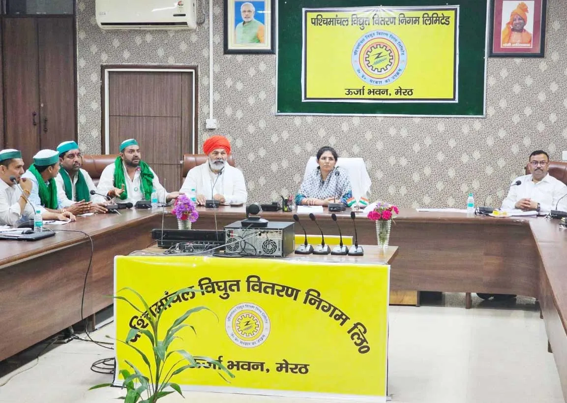 किसानों को बेवजह परेशान न करें बिजली विभाग: राकेश टिकैत 