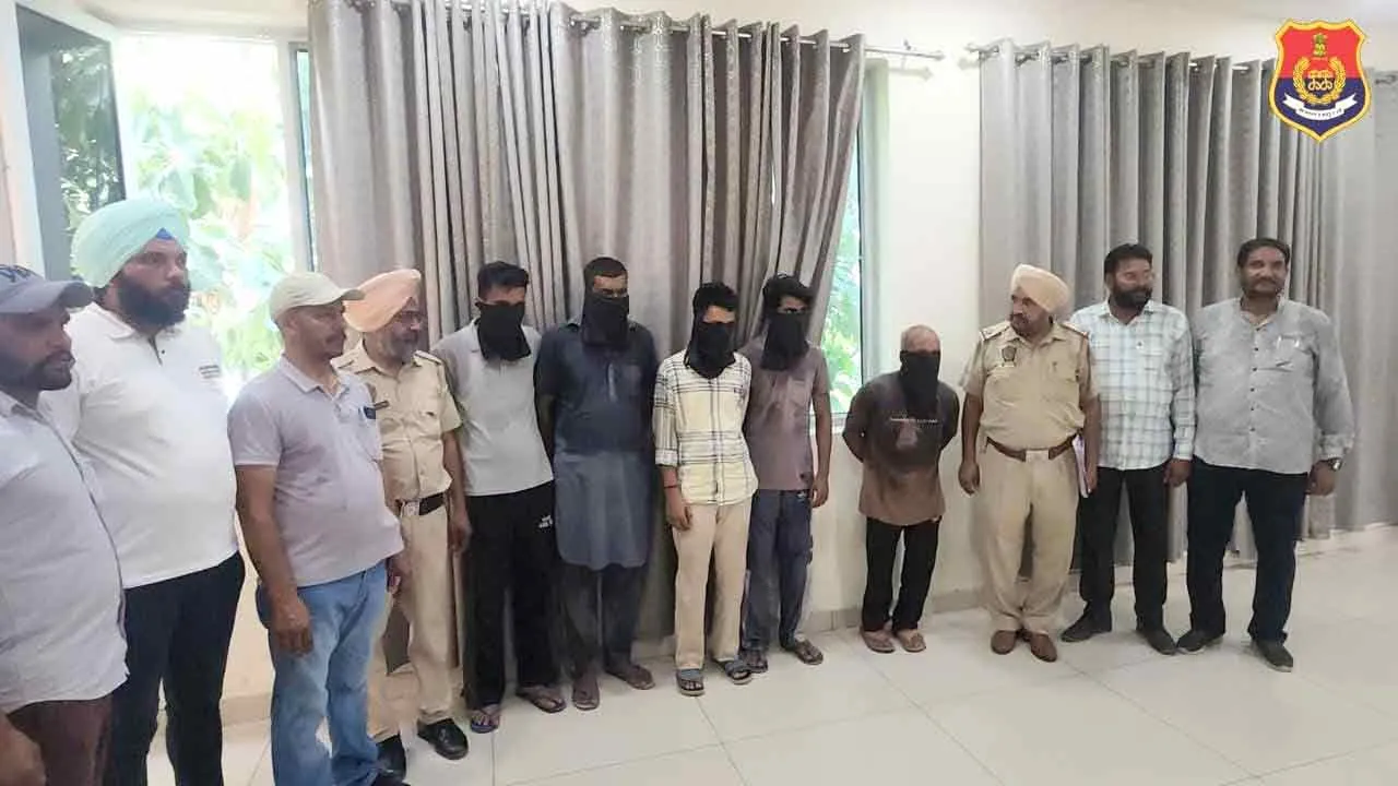 फर्जी अधिकारी बन फिरौती मांगने वाले गिरोह का पर्दाफाश