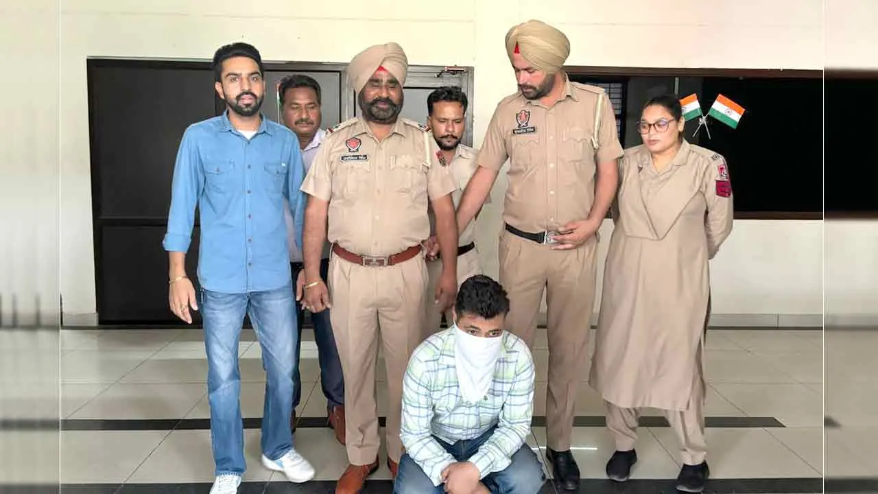 डीसी के जाली हस्ताक्षर करने के मामले में क्लर्क गिरफ्तार