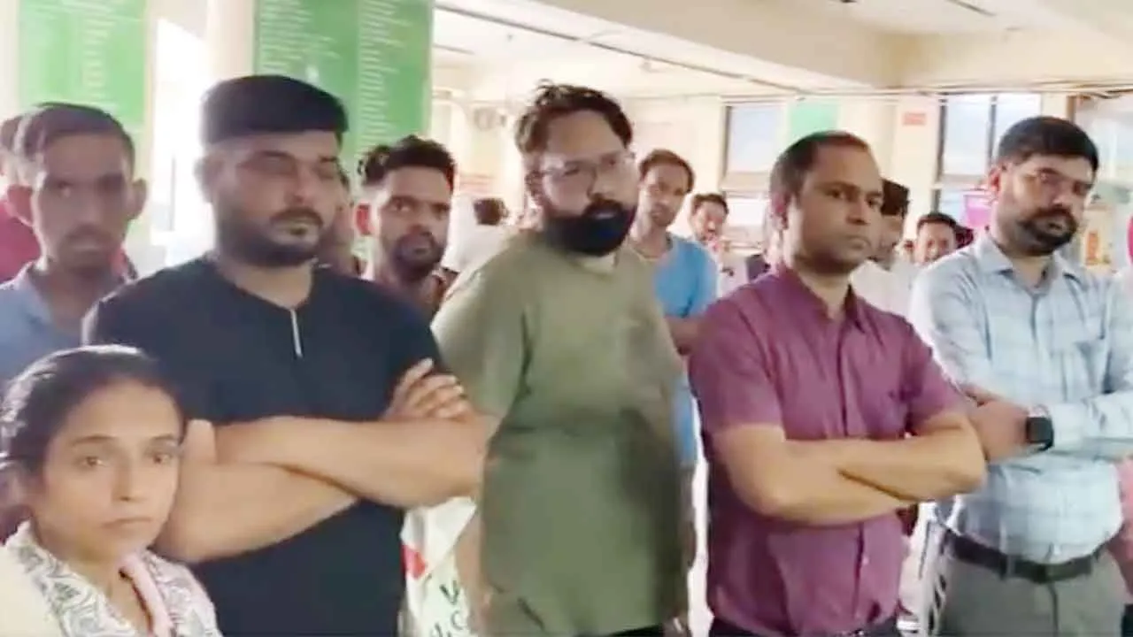 RG Kar Medical College News Today : हिंसा करने वाले 19 गिरफ्तार; दिल्ली, अमृतसर में आज मरीज हो सकते हैं परेशान