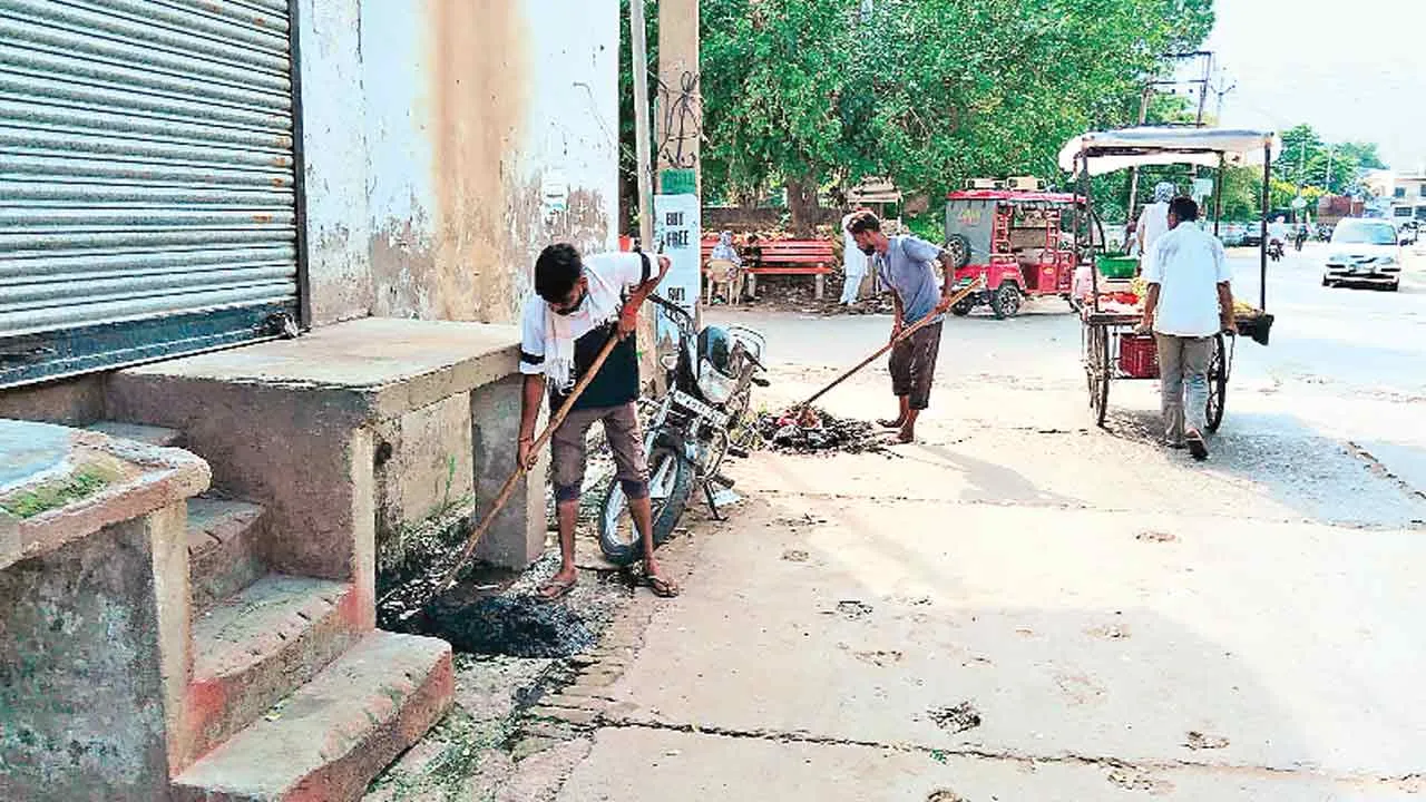 सुनाम व चीमा में सफाई मुहिम जारी