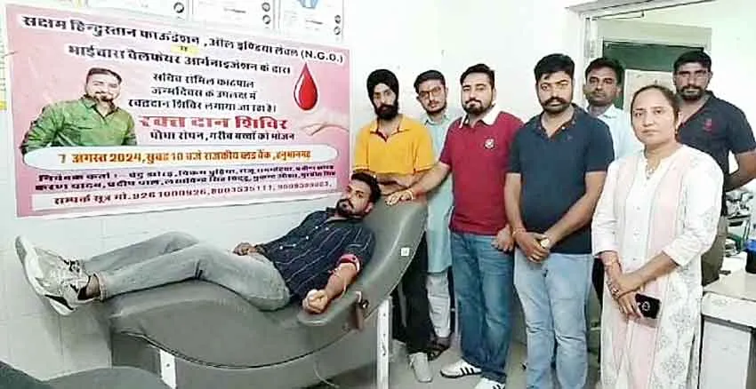 Welfare Works : सामाजिक कार्य करके मनाया अपना जन्मदिन