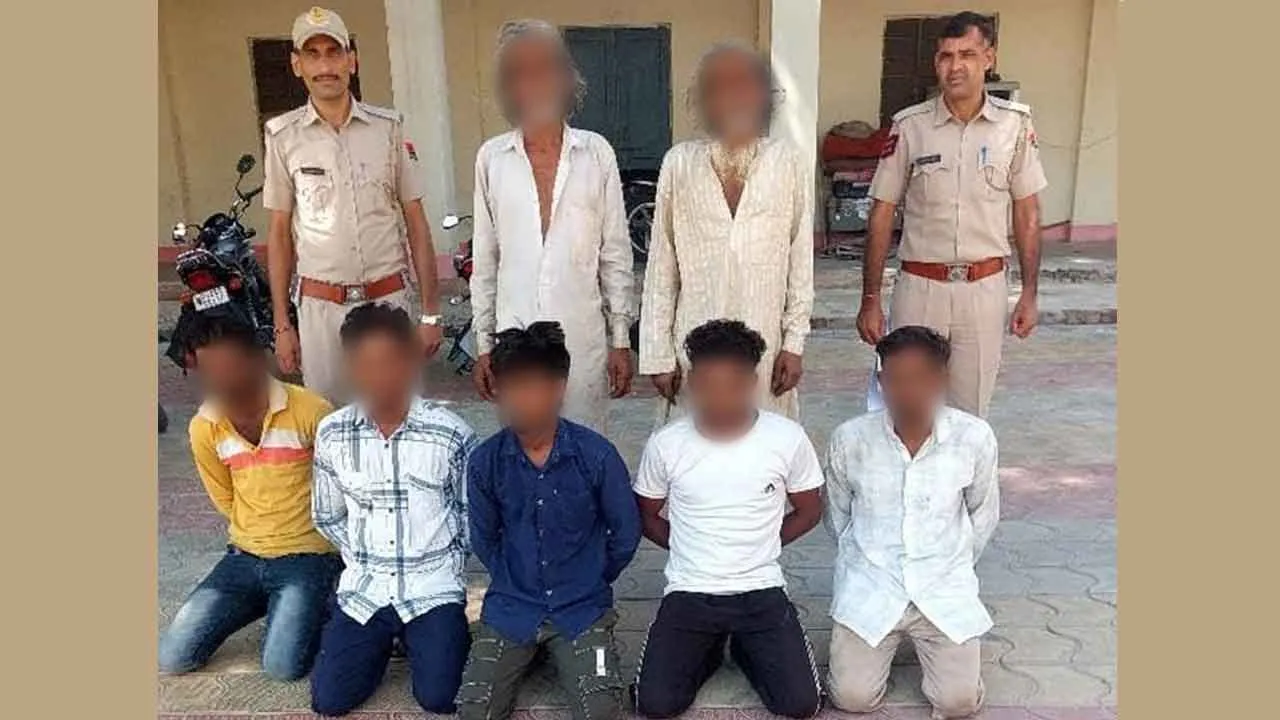 रात्रि को उत्पात मचाते सात व्यक्ति गिरफ्तार