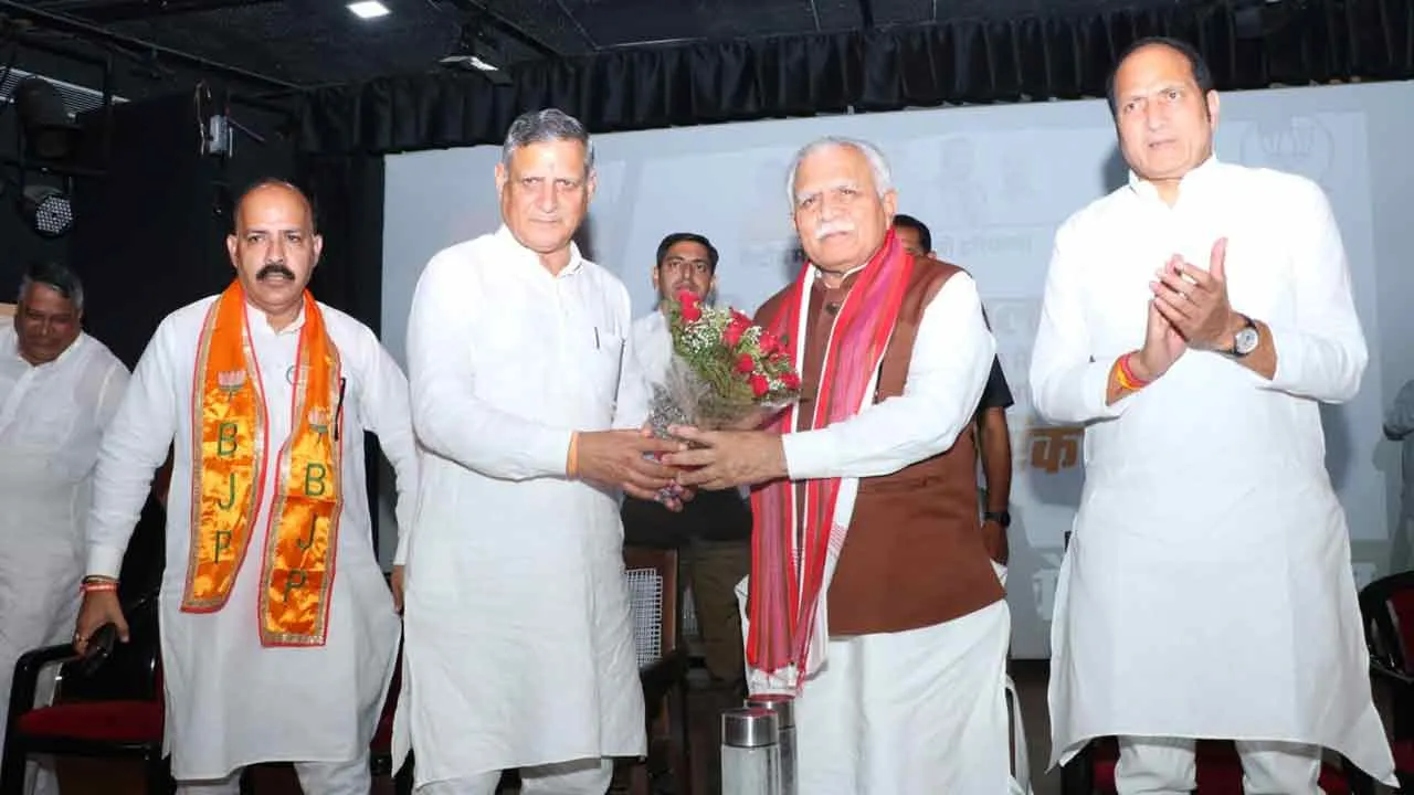 कांग्रेस के तो वही हालत हैं जैसे कहावत है कि पल्ले नहीं है दाने कांग्रेस चली भुनाने- मनोहर लाल खट्टर