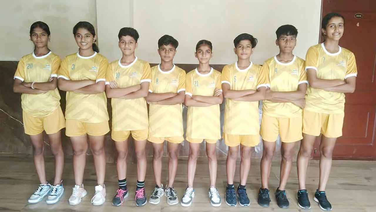 सब जूनियर गर्ल्स राष्ट्रीय फुटबॉल टूर्नामेंट में श्रीगंगानगर से 8 खिलाड़ियों का चयन