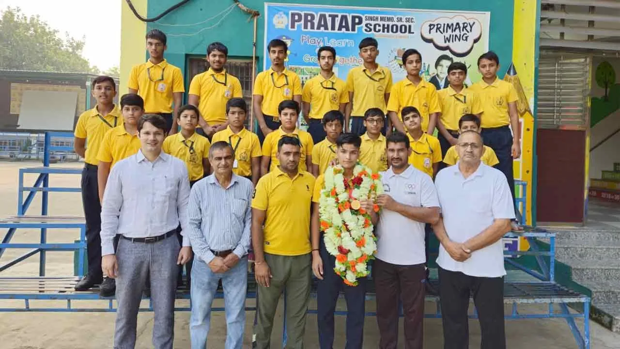 कबड्डी चैम्पियनशिप में प्रताप स्कूल के लक्ष्य ने जीता सिल्वर पदक