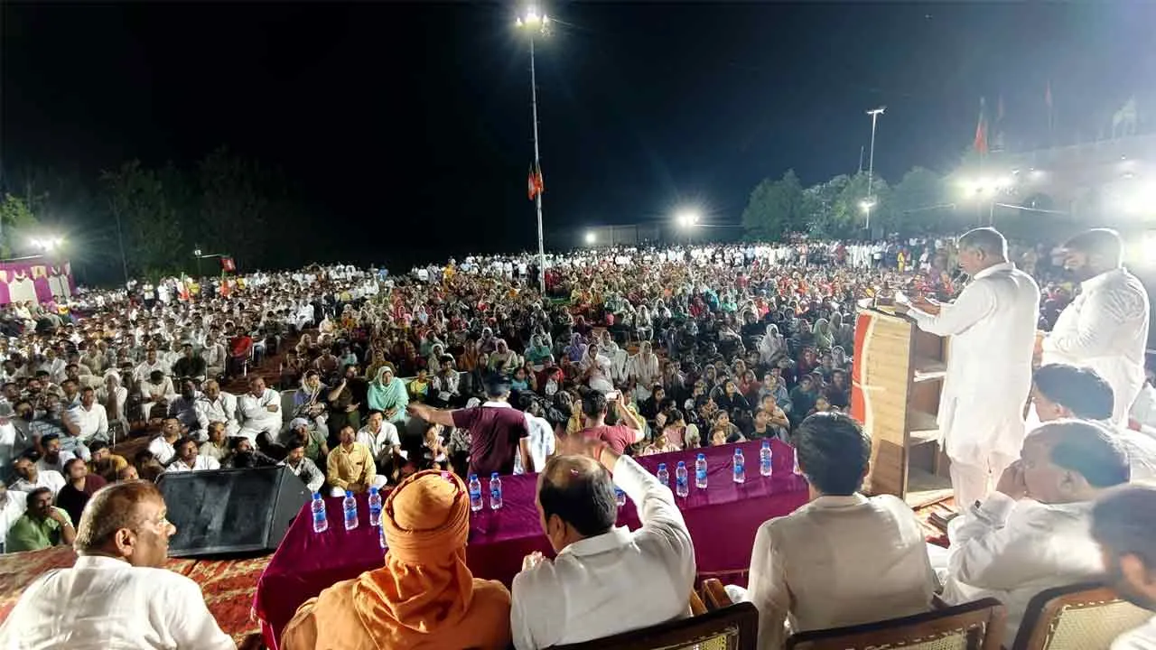 विधायक रड़क निकालने के लिए या डराने धमकाने के लिए नहीं बनाया जाता, विधायक तो जनता द्वारा जनता की सेवा करने के लिए बनाया जाता है- कंवरपाल गुर्जर