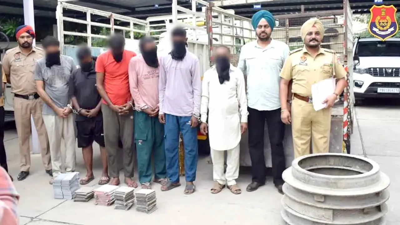 पंजाब पुलिस ने फैक्ट्रियों को निशाना बनाने वाले चोर गिरोह के सामान सहित छह सदस्यों को गिरफ्तार किया