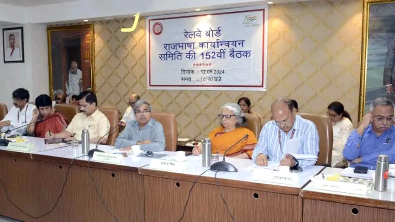 Indian Railways: स्वच्छता अभियान में जन भागीदारी पर जोर, रेलवे स्टेशनों पर लगेंगे स्वच्छता चौपाल