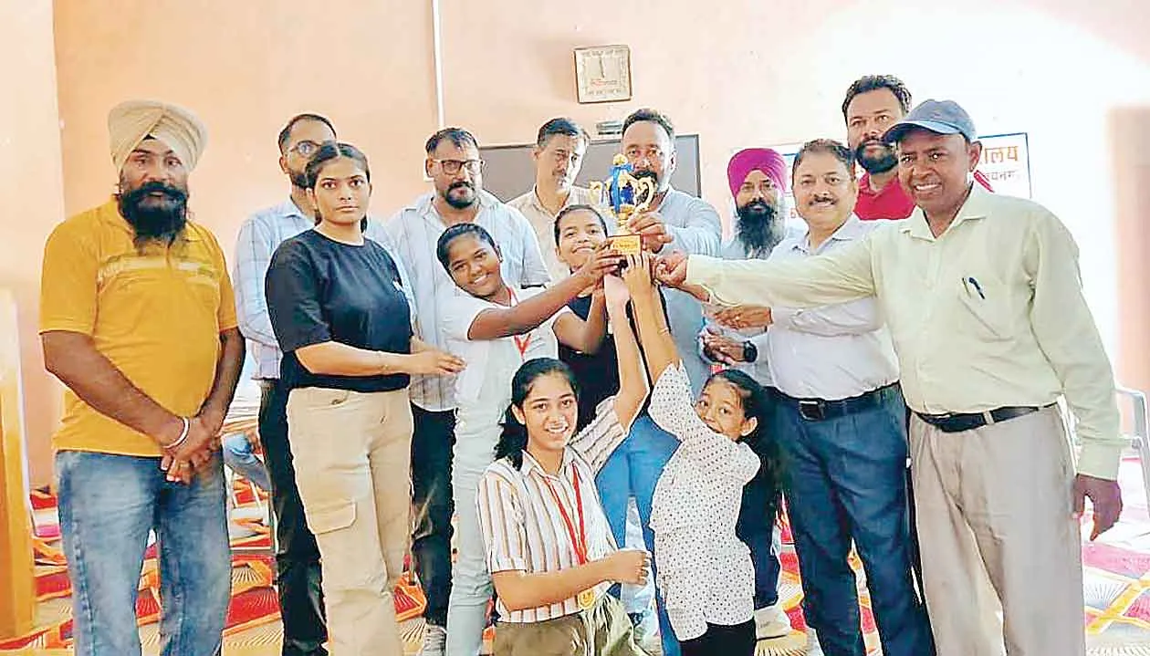 जिलास्तरीय कराटे प्रतियोगिता में हरप्रीत कराटे क्लब ने जीते 5 गोल्ड मेडल