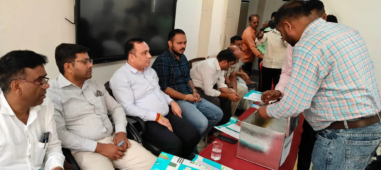 लघु सचिवालय बिलासपुर में मेला 2024 के प्रबंधों को लेकर निविदाएं खोली