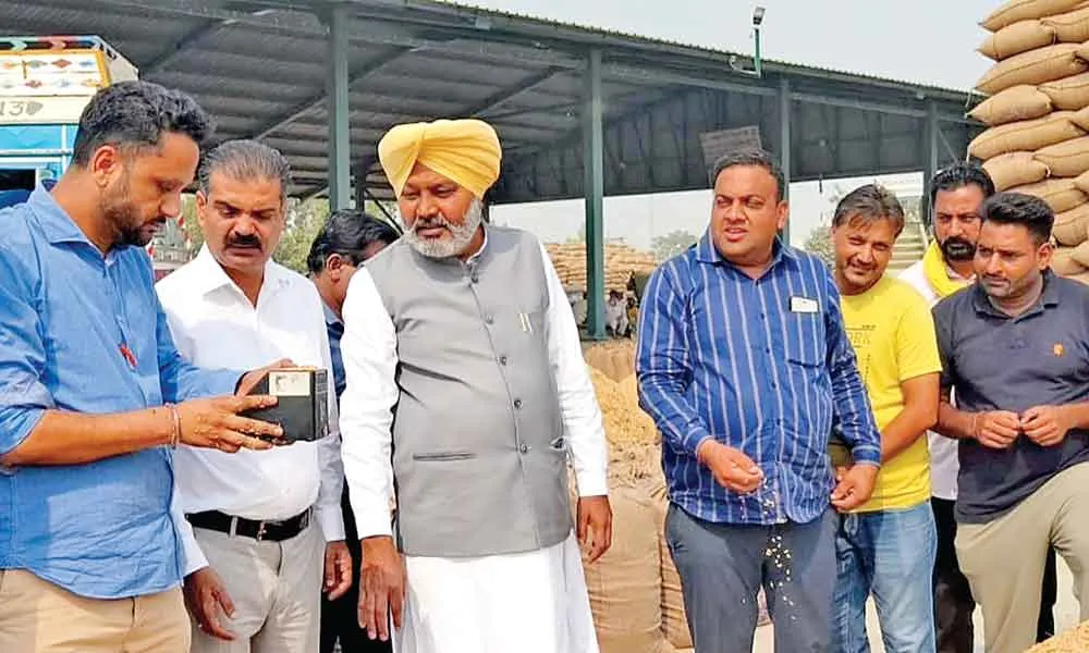 पंजाब सरकार किसानों, आढ़तियों व सैलर मालिकों के साथ: हरपाल चीमा