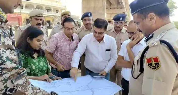 रूट डायवर्ट से शहर में बढ़ा ट्रैफिक का दबाव