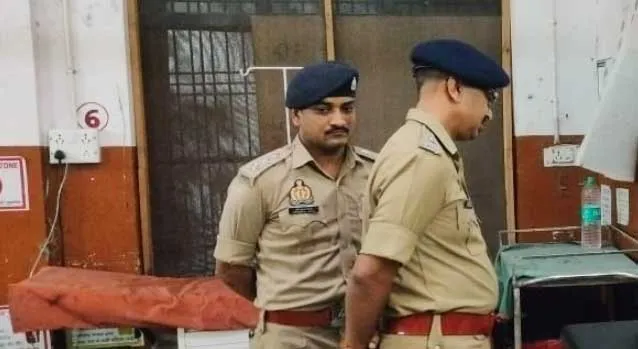 पुलिस ने मुठभेड़ के दौरान दुराचार के आरोपी को किया गिरफ्तार
