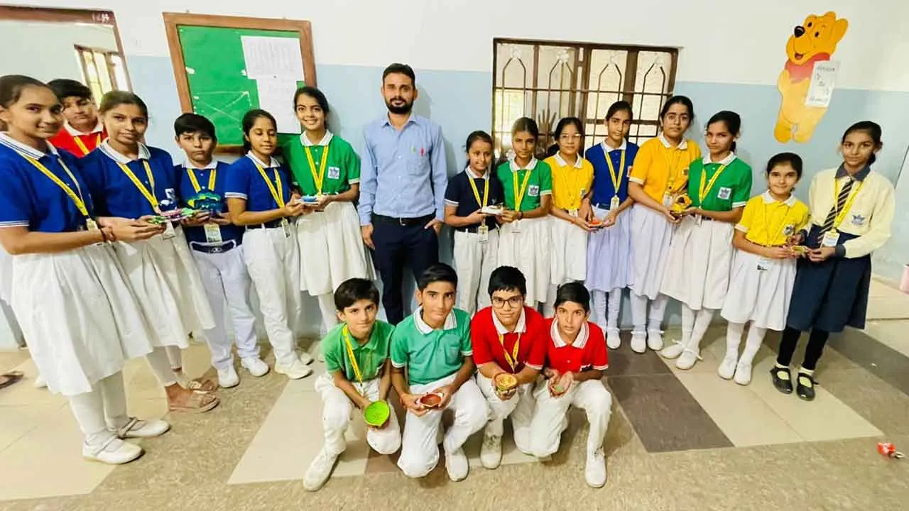 आइडियल पब्लिक स्कूल राजगढ़ में विभिन्न प्रतियोगिताओं का आयोजन