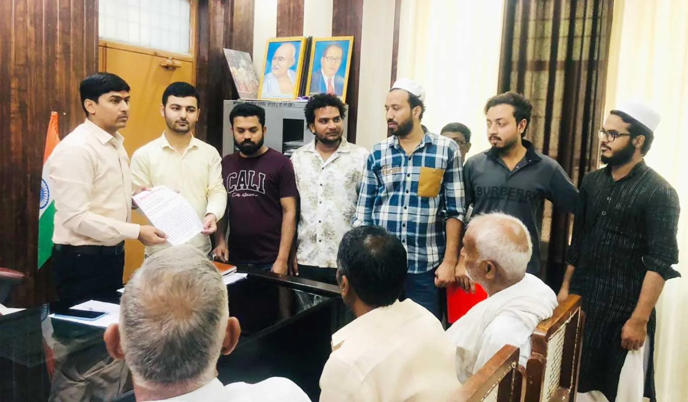 सांप्रदायिक बयानबाजी पर रोक लगाए जाने की मांग, ज्ञापन सौंपा