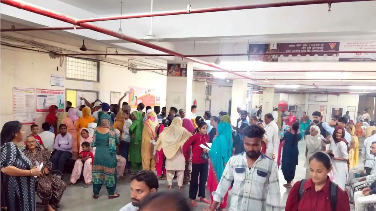 बदलते मौसम और वायु प्रदूषण का लोगो की सेहत पर पड़ रहा असर
