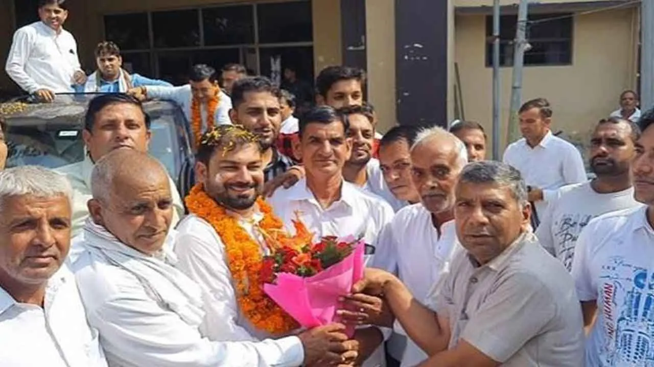 भाजपा समर्थित कर्मबीर कौल चुने गये नए जिला परिषद चेयरमेन
