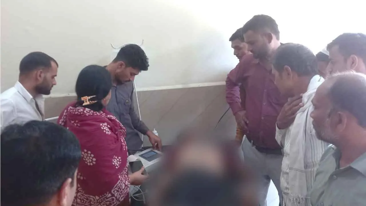 Road Accident: भाईदूज लेकर जा रहे बाइक सवार युवक की सड़क हादसे में मौत