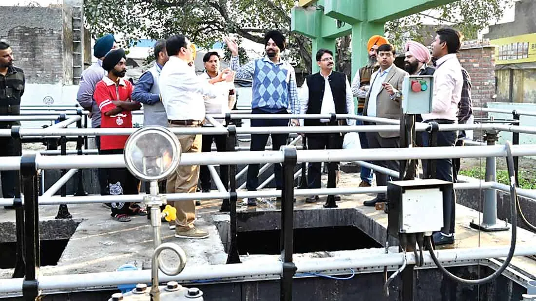 बुढ़ा नाला की चुनौतियों और समाधान पर संयुक्त समिति की बैठक आयोजित