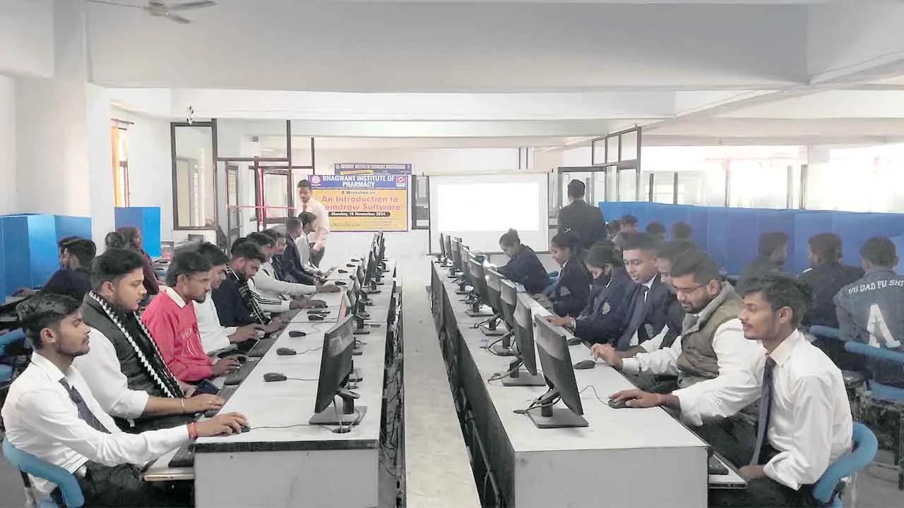 भगवंत इंस्टीट्यूट ऑफ़ फार्मेसी में हुआ दिवसीय कार्यशाला का आयोजन