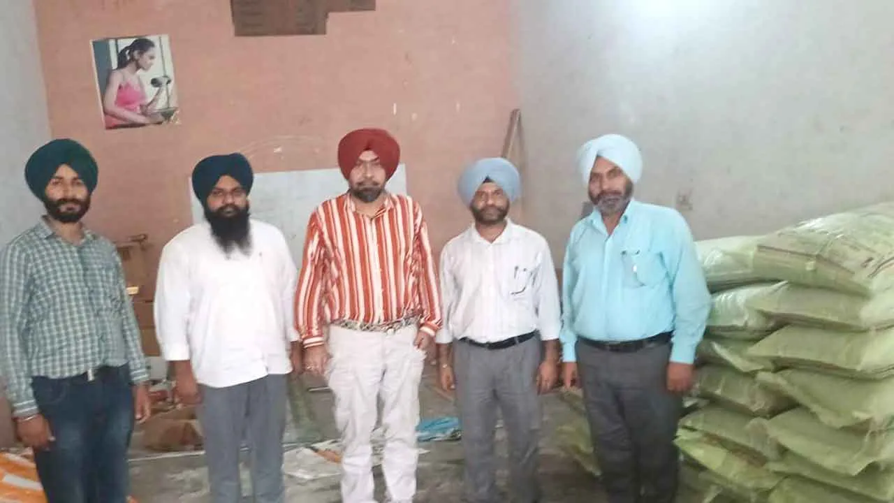 खाद की चेकिंग को लेकर कृषि विभाग की टीमें सक्रिय