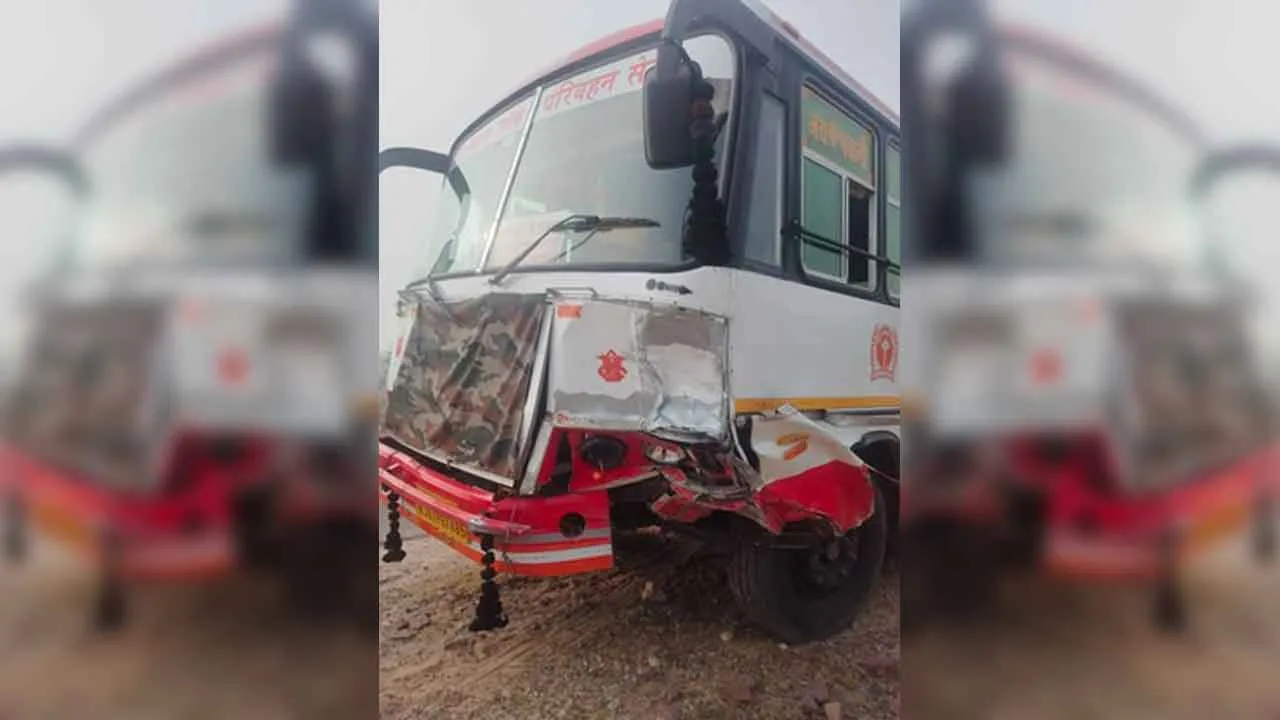 Bikaner Road Accident: बस से भिड़ी कार, हरियाणा पुलिस के कांस्टेबल और उसकी पत्नी की मौत