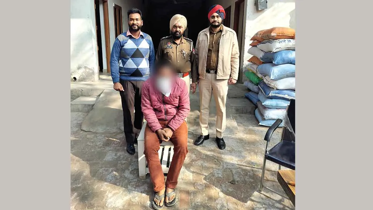 विधायक बनकर की कॉल, पुलिस को हुआ शक तो धर दबोचा, मामला दर्ज