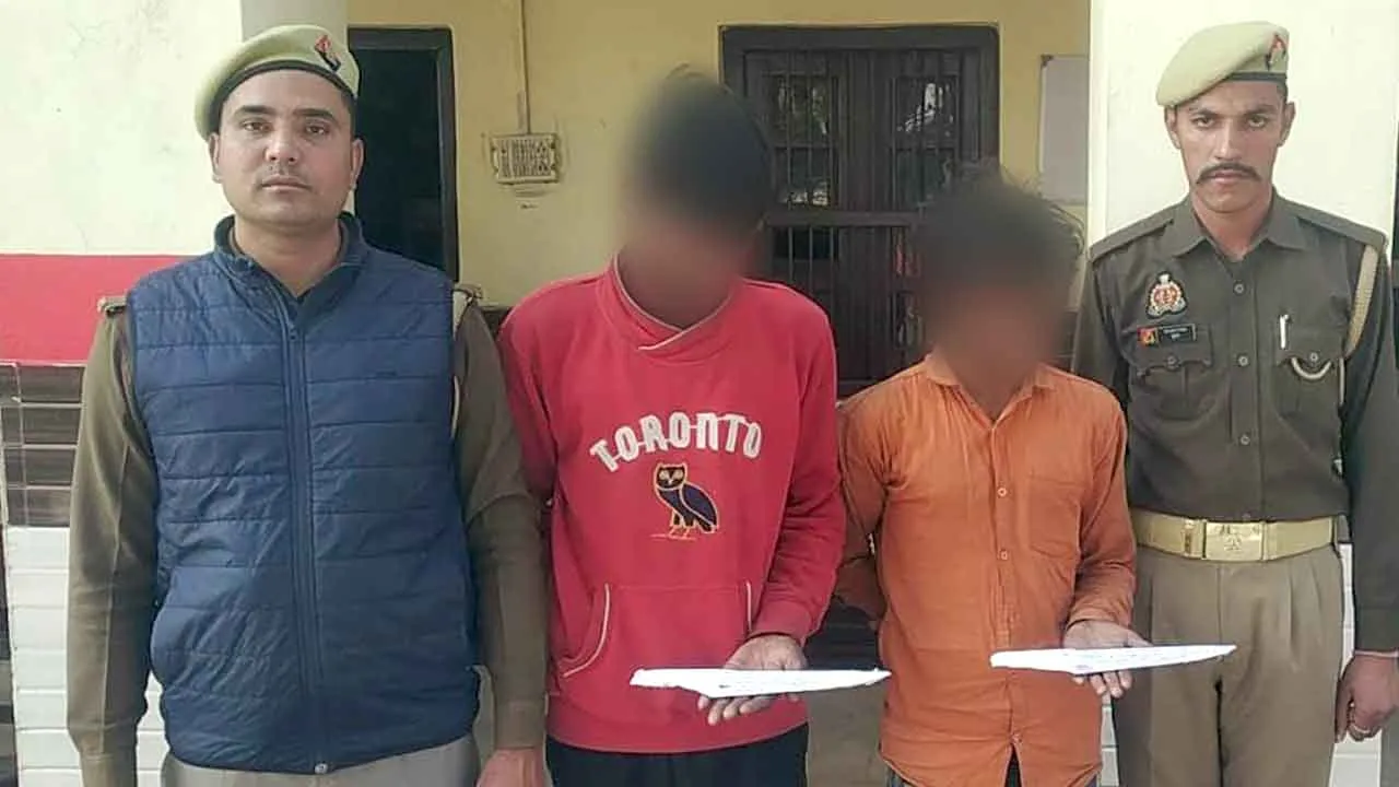 अवैध चाकू के साथ में दो आरोपी दबोचे, भेजे जेल