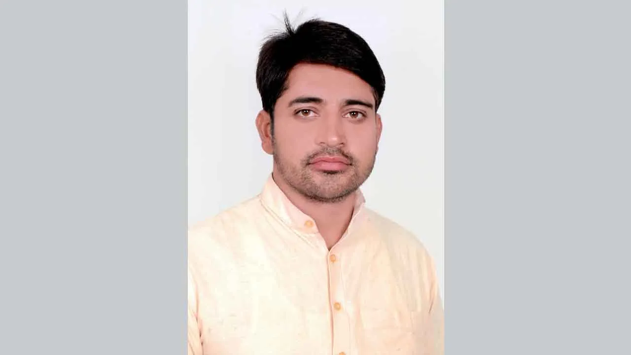 मण्डावर रेत खनन प्वाइंट पर उड़ रही नियमों की धज्जियां