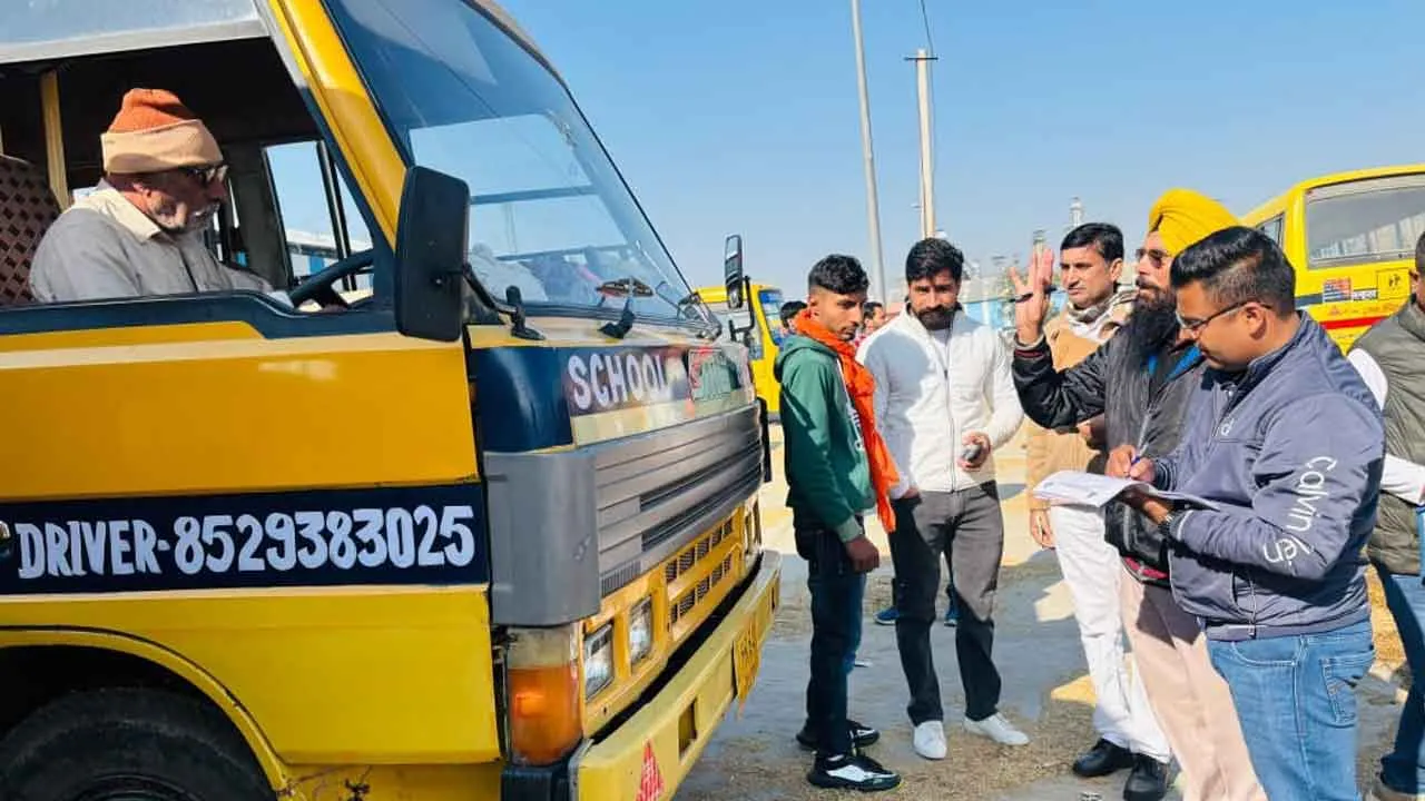 जिले की 154 स्कूल बसों में मिली खामियां, एक सप्ताह में दूर नहीं की तो होंगे चालान