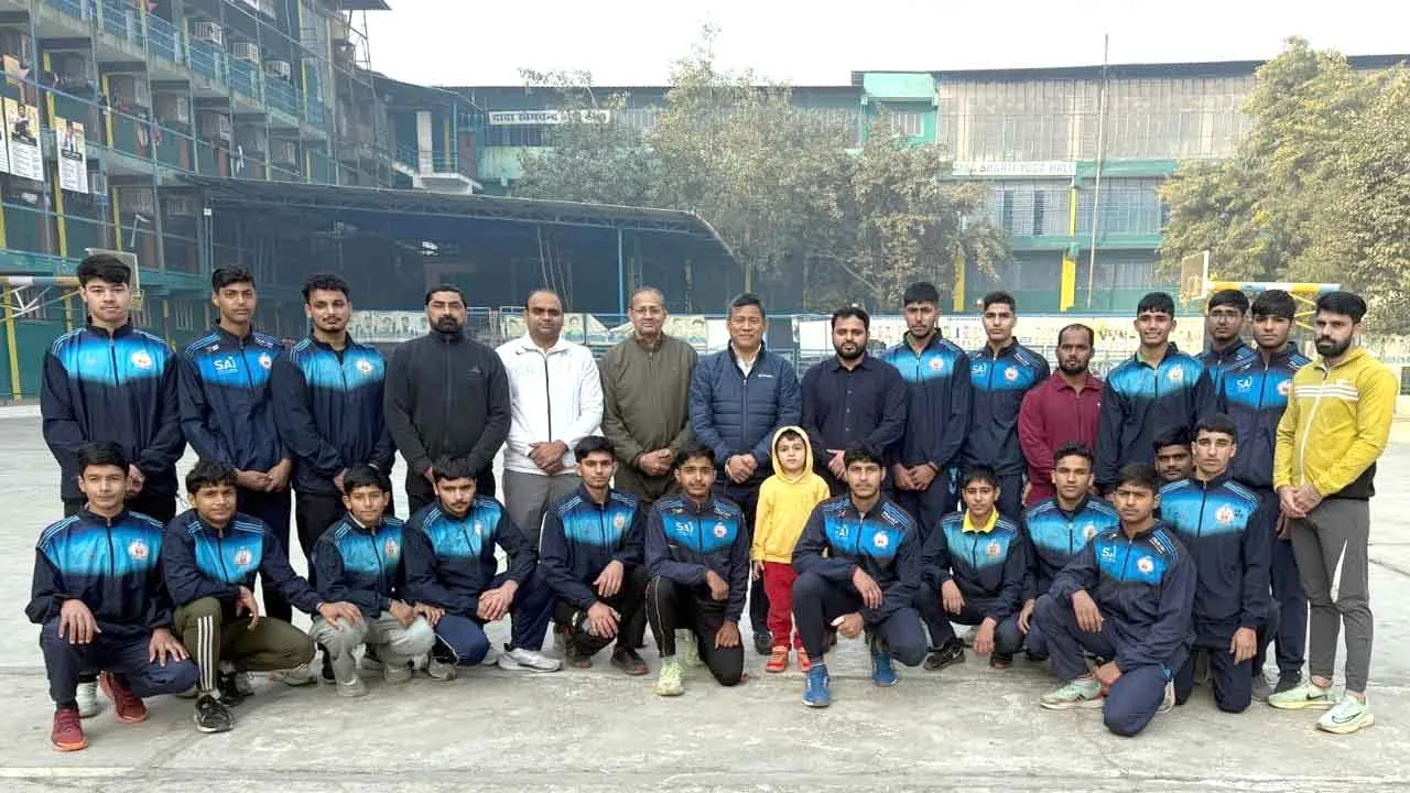 अरूणाचल प्रदेश के कैबिनेट मंत्री ओजिंग तेसिंग ने किया प्रताप स्कूल का दौरा