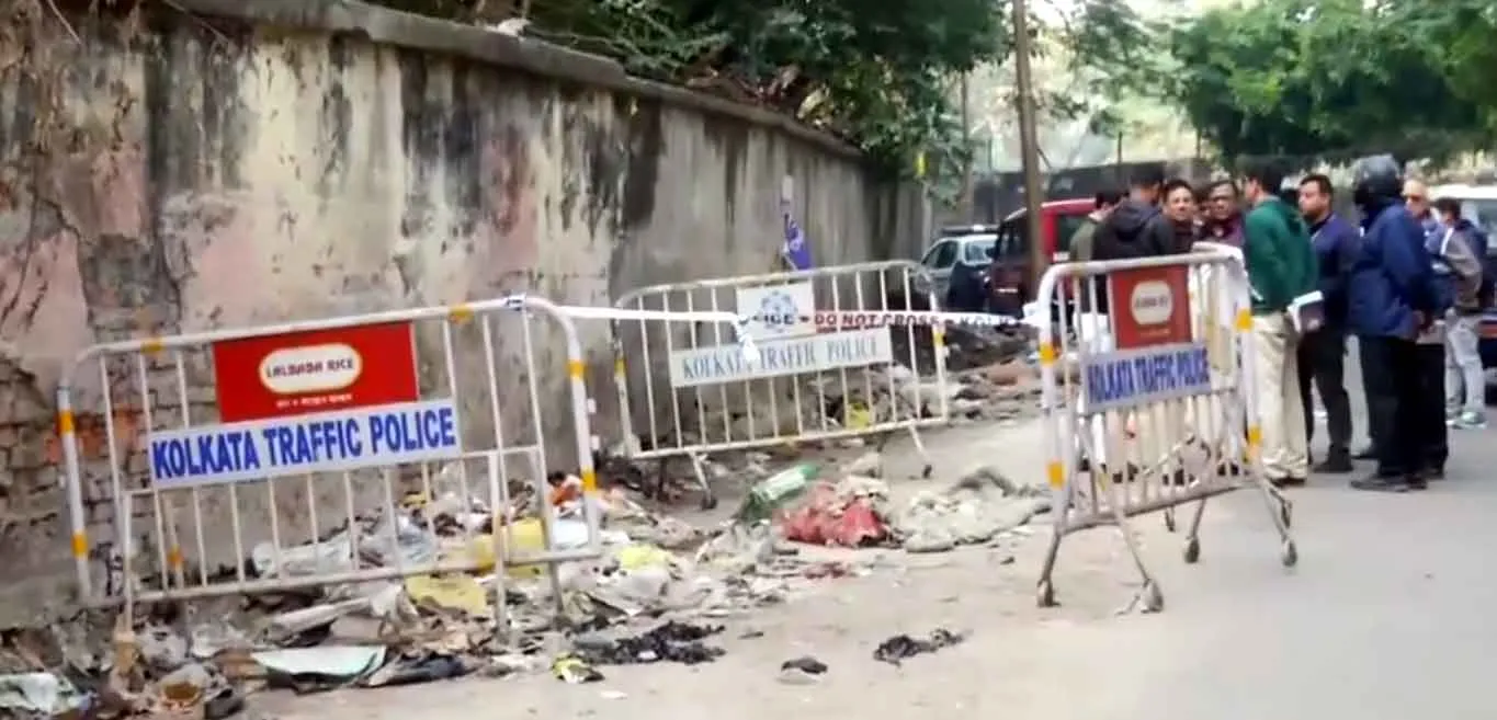 Kolkata News: कूड़े के ढेर में महिला का कटा सिर मिलने से फैली सनसनी!