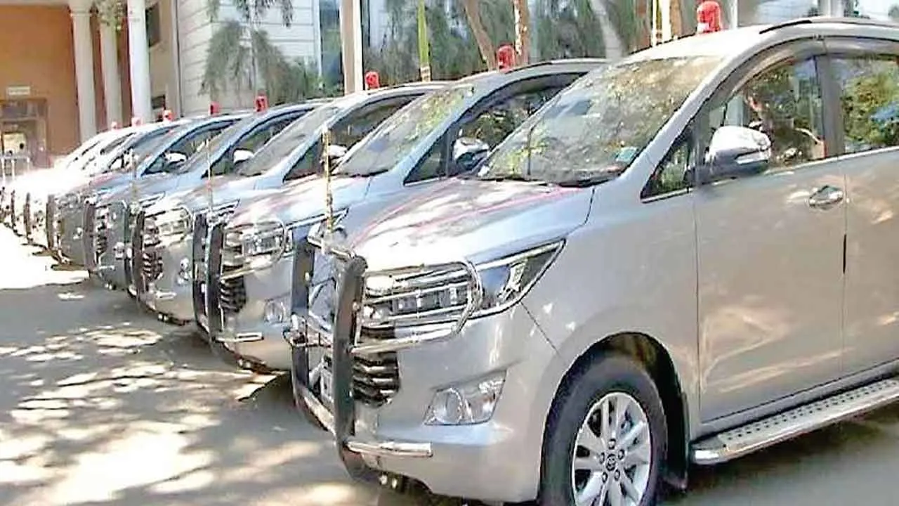 Land Cruiser Cars: सीएम की सुरक्षा के लिए 14 नई लैंड क्रूजर गाड़ियां खरीदने की तैयारी