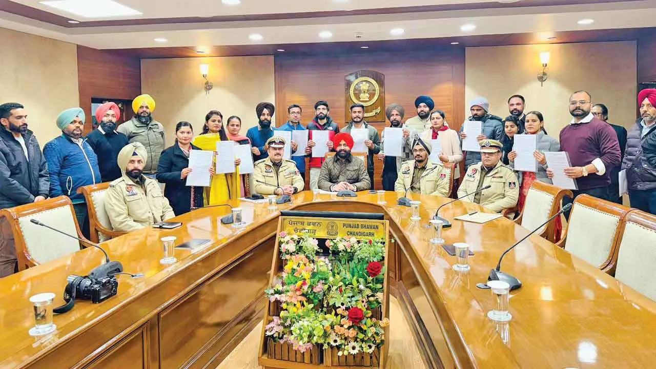 जेलों में कैदियों व उनके बच्चों को पढ़ाएंगे जेबीटी अध्यापक