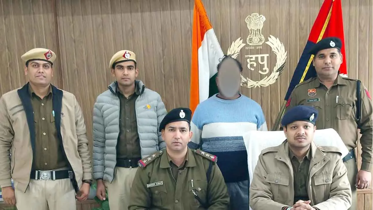 जन-धन योजना के नाम पर ठगों को बैंक खाते उपलब्ध कराने के दो आरोपी काबू