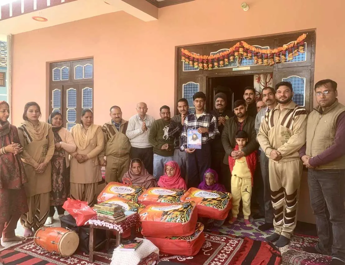 अवतार माह की खुशी में हिमाचल प्रदेश में नामचर्चा आयोजित
