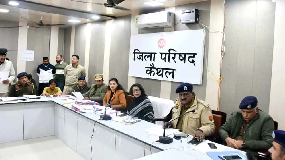 विवाह करने के बाद पत्नी को छोड़ विदेश जा रहे युवा, महिला आयोग के पास पहुंच रही बड़ी संख्या में शिकायते