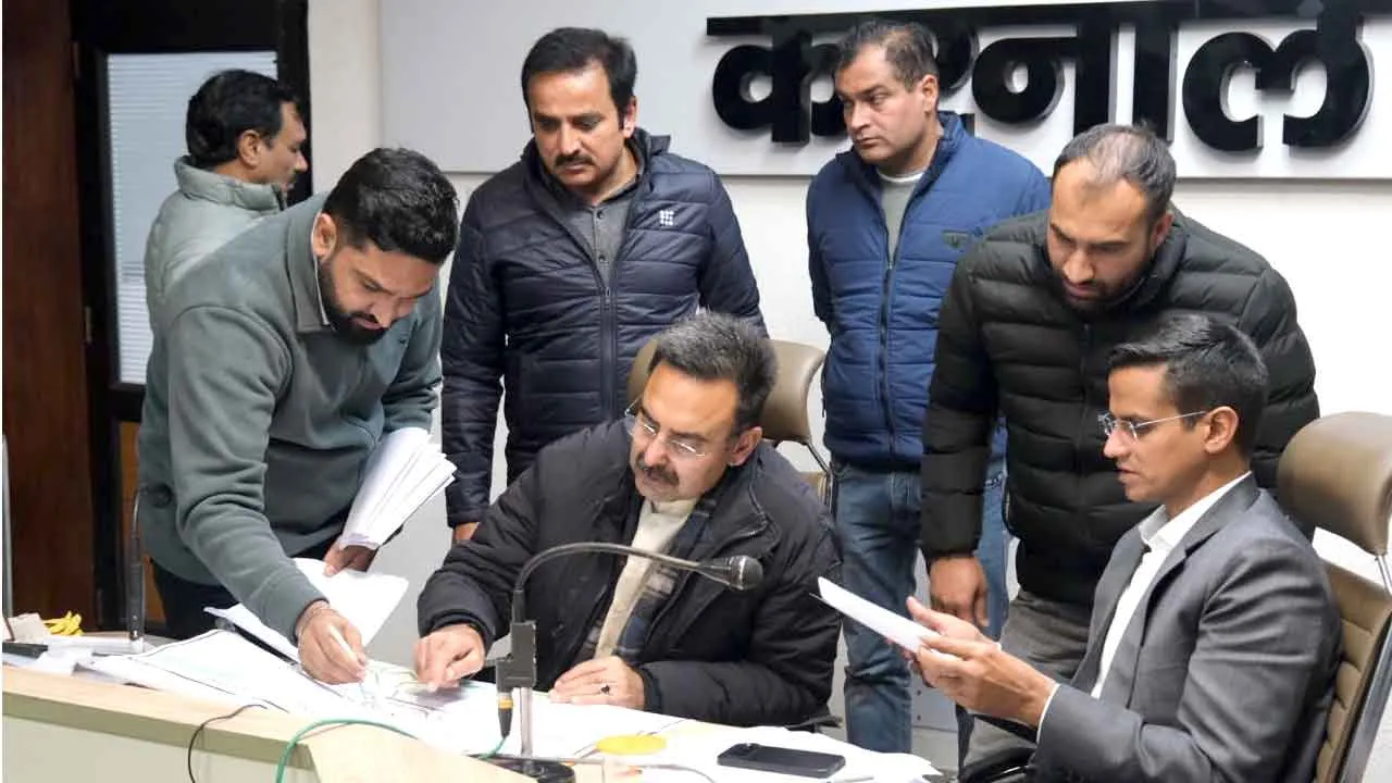 सरकार का पैसा आम जनता का है हमारा नहीं, क्वालिटी से कतई समझौता ना करें अधिकारी: हरविंदर कल्याण