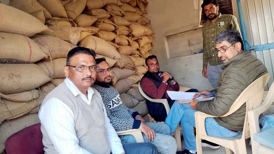 CM Flying Raid: सुखचैन में राशन डिपो पर सीएम फ्लाइंग की रेड