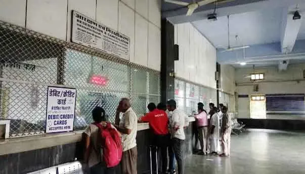 Senior Citizen News: रेलवे स्टेशन पर खुले वरिष्ठ नागरिकों के लिए विंडो!