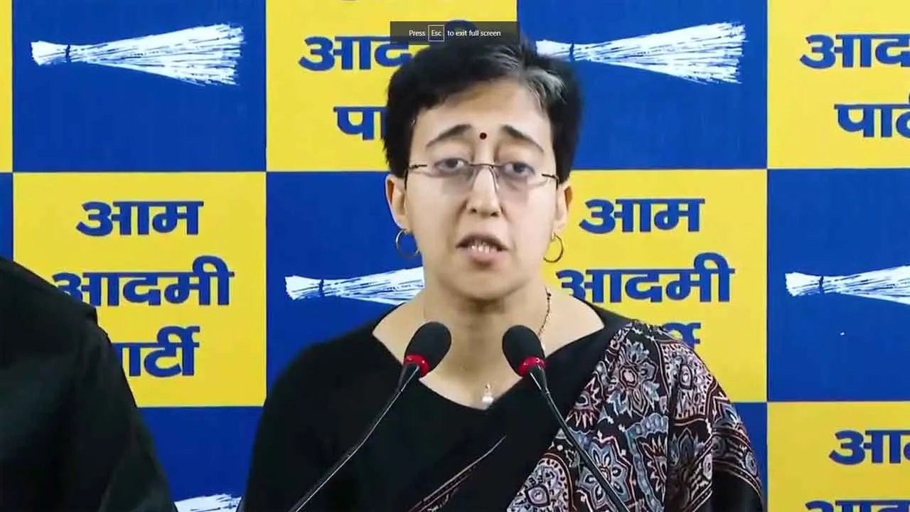 Atishi News: ”पक्के किए जाएंगे नगर निगम के 12 हजार कर्मचारी”