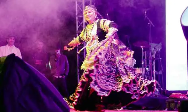 Churu Festival: चूरू महोत्सव के पहले दिन सांस्कृतिक संध्या में दी सांस्कृतिक प्रस्तुतियां