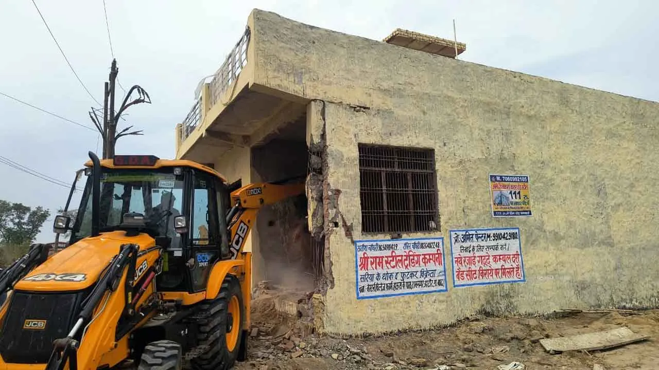 अवैध निर्माण किया तो होगी ध्वस्तीकरण की कार्रवाई: प्रदीप कुमार सिंह