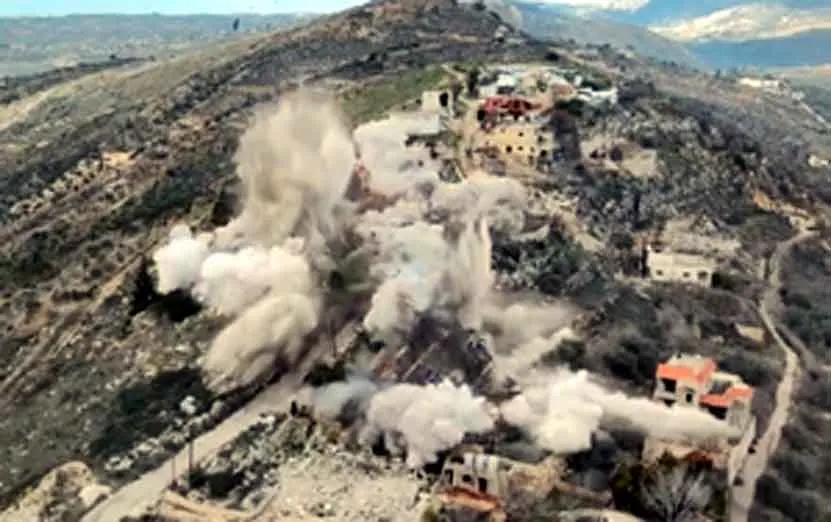 Israel Air Strikes: युद्धविराम लागू पर इजराइल नहीं माना, लेबनान पर दागे हवाई हमले