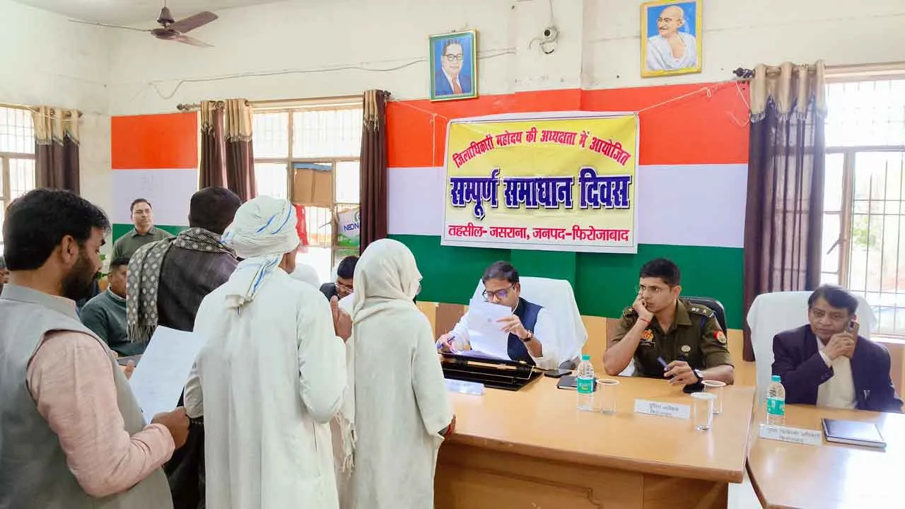 पुलिस व राजस्व की संयुक्त टीम बनाकर मौके पर जाकर निस्तारण के दिए निर्देश