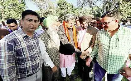 Food Security Scheme: खाद्य सुरक्षा योजना के लिए पात्र कामगारों को प्रमाण-पत्र जारी करने की मांग