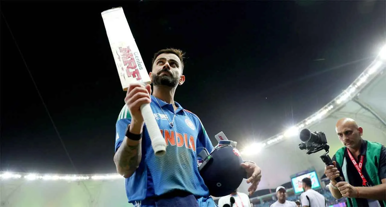 IND vs PAK: रोहित शर्मा ने किया जब ये इशारा तो विराट ने शतक ठोक डाला! वीडियो वायरल