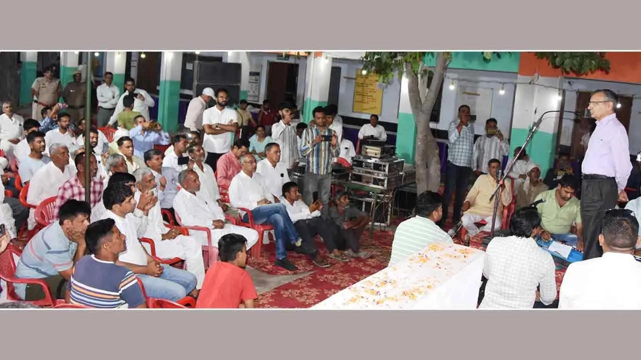 Patwari Suspended: इंतकाल संबंधित शिकायतों पर पटवारी को किया सस्पेंड