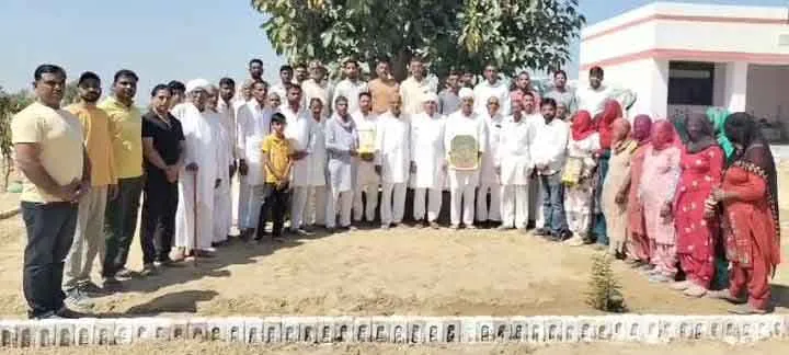 कमेटी ने दानदाताओं को किया सम्मानित